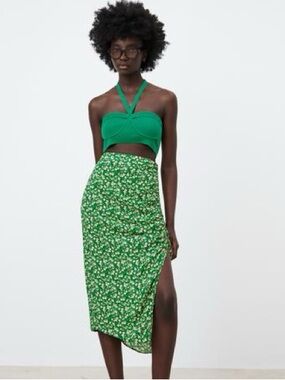 Zara Green Floral Midi Skirt with Ruched Side and High Slit